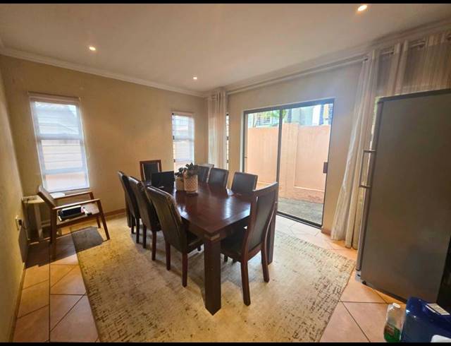 3 BEDROOM PROPERTY TO RENT IN GLEN MARAIS